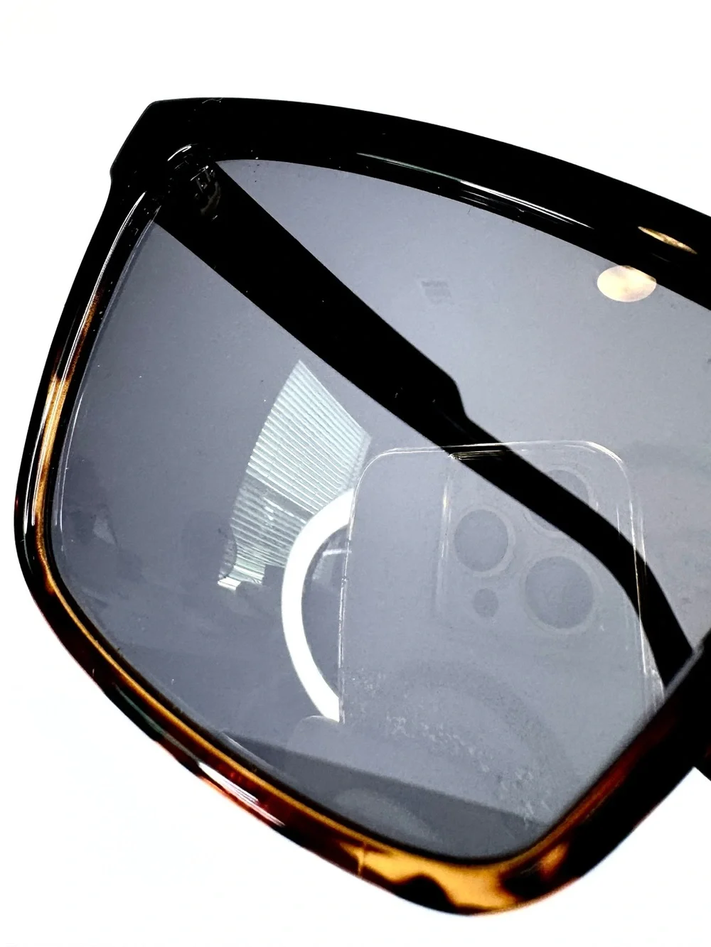 QUAY Australia Let it Run Polarized Sunglasses Black Tortoise Rare